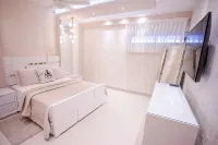 14th Floor Modern Ocean, Beach & Pool View Apartment in Juan Dolio - Homestays