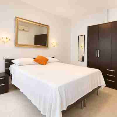 OPEN SKY VALLEY & CAR (PET ALLOWED) Rooms