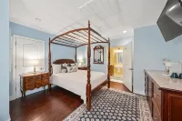 SeaGlass Inn Bed and Breakfast