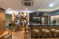 Hotel Laghetto Siena Gramado - ที่มีบาร์