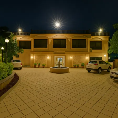 Hotel Shiv Villa by SAH