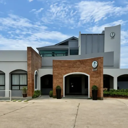 KYP Hotel