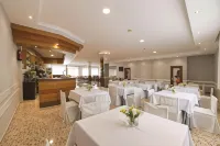 Hotel Ría Mar - parking