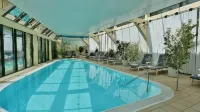 Favorite Parkhotel - Pools