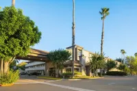 Holiday Inn Express 西米谷