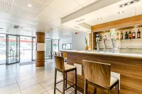 Hotel Arcades - Baarit