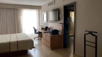 Cancún Hotel Boutique & Hostel