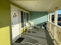 Ocean Shores Resort - Brand New Rooms - parking