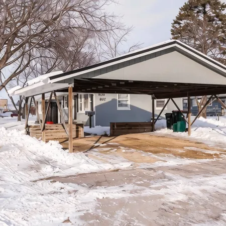 Peaceful Views - 2 Br Main Level Living w/Recliner