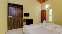 Lazo Areca Resort - 2-Star