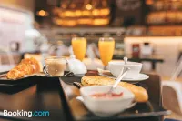Hotel Zero 1 Montreal - breakfast