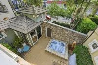 Luxurious 4Br Home Steps from Beach-Big Hot Tub,Fire Pit,AC,Bikes, 2 King Beds - 早餐