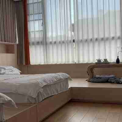 Host No. 8 Ms. Zheng Villa (Lingji Road) Rooms