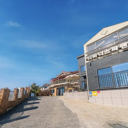 Namhae Tiffany Pension