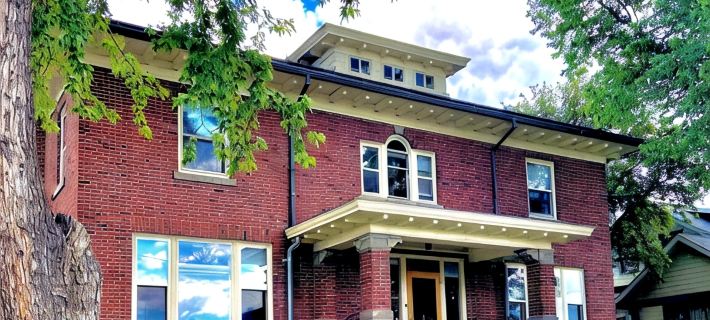 Classic uptown mansion Hotels in Butte
