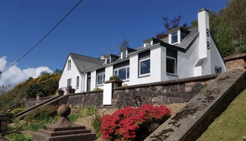 Highland Rooms - Room Only No Breakfast - Homestays