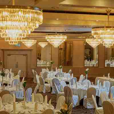 Tower Hotel & Leisure Centre Dining/Meeting Rooms
