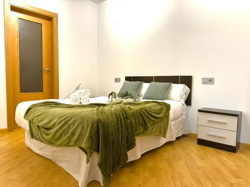 Wave Apartments - Apartments