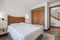 The Panoramic Peak: Luxury Lodge at the Idaho Club - balcony