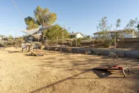 Hill top view stay- 9 mins from JTNP! Hottub-Game room-Firepit-Cowboy pool - Pools