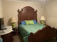 Pat's Place ~ Lovey’s at the Lake - Homestays