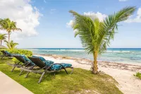 Mahogany Point 5: 3 BR / 3 BA villa in North Side, Sleeps 6 - Villaer