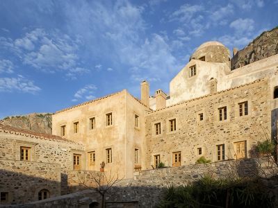 Likinia Hotel