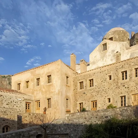 Likinia Hotel