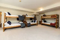 The newest and largest edition to the Wintergreen Retreat portfolio! - バルコニー