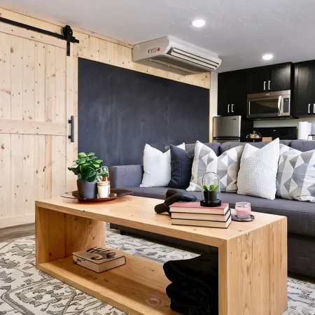 Golden Spike Stable Getaway in Downtown Tremonton