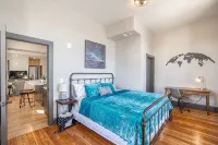 2 Bedroom 1 Bath- Urban Lofts Downtown Waterloo - Homestays