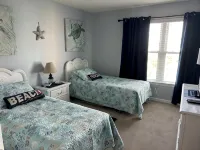 Newly Updated Resort Ocean Front Condo in Diamond Beach! - balcony