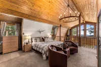 Views, Hot Tub, Skee-ball, Pool Table, Disc-golf, Trail Access on Property! - 4-Star