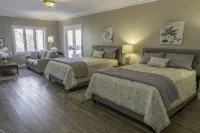 Secluded, Spacious 7 Bedroom Luxury Home w/ Hot Tub & 50 Mile Views into the NRG - Boutique