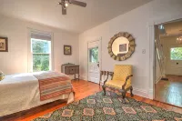 Farmhouse great location. - 무료 와이파이