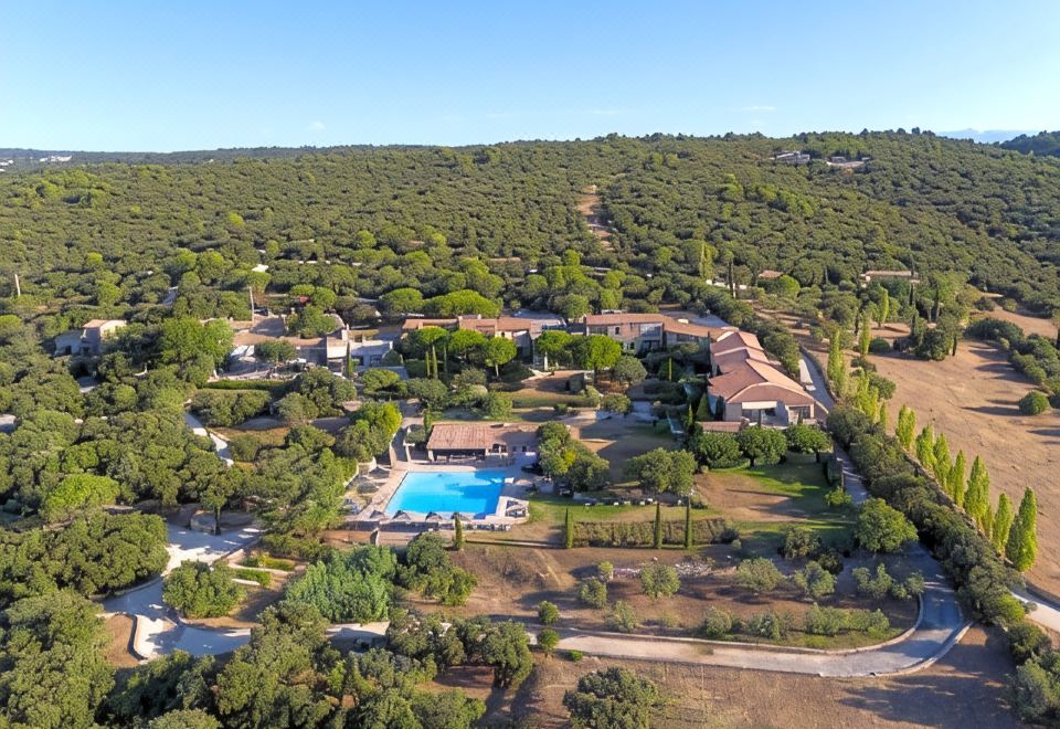 Hotel Les Bories & Spa - Housity