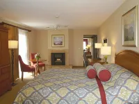 Best Western Plus Monterey Inn - 3-Star