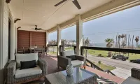 No Agenda!  Beautiful bay views. It's time to relax and have fun. - Wifi