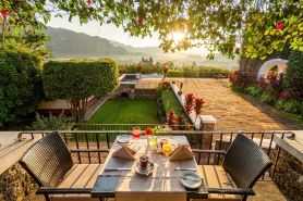 Posada del Tepozteco - Hotel & Gallery