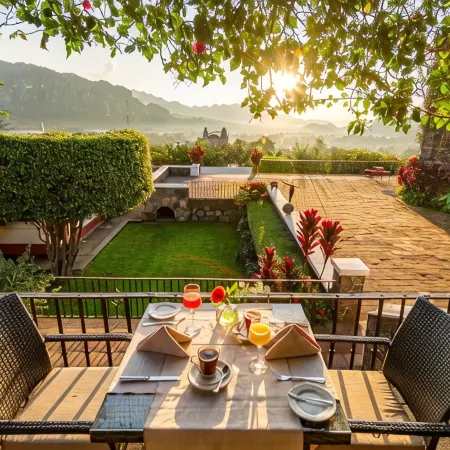 Posada del Tepozteco - Hotel & Gallery