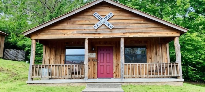 Sylamore Depot Cabin # 302 Hotels in Stone County