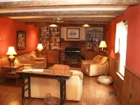 Hidden Hollow Farm - Pool; Game Rm; Sleeps 26, 45 Min. to DC, Weddings/Corporate - 4-Star