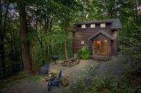 Cozy Couples Cabin! Hidden in the Woods of Hocking Hills! - شاليه