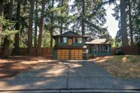 Charming 4-bedroom family home in Beaverton with AC, fitness room, WiFi - 2 Sao