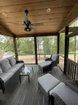 Unwind on the Screen Porch, Fish, or Enjoy the Fabulous Kitchen 3 mi City Harbor - 4つ星