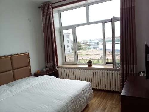 Mohe Changjia Dayuan Hotel - غرفة مطلة على الجبل