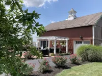 2A2J Barn pool Getaway 9 miles to WEC - 4-Star