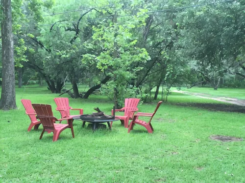 Guadalupe River Road Retreat Bluebird Cabin - Chalet