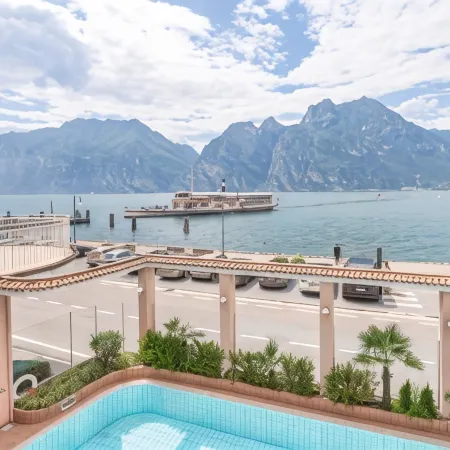 Lake Hotel Ifigenia