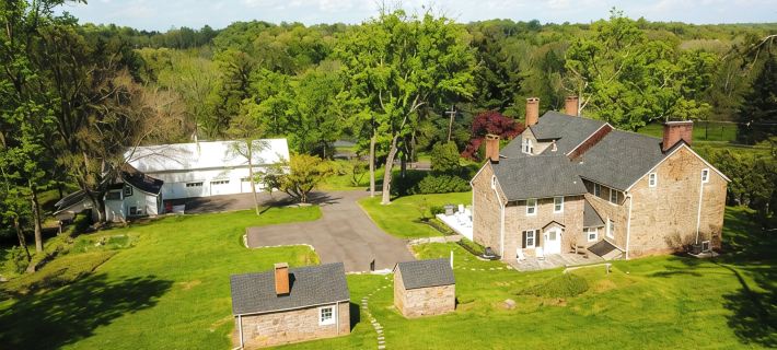 Historic Country Estate with Fabulous Pool & Pool House! Hotels in Hunterdon County